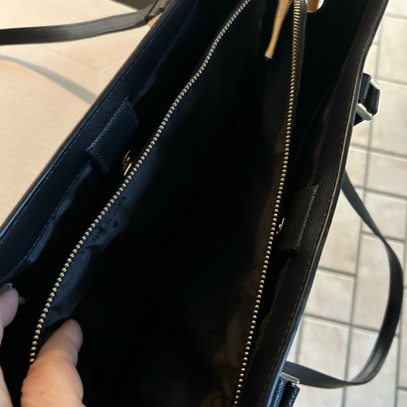 Kate Spade
Madison, leather large laptop, tote bag - Picture 5 of 7